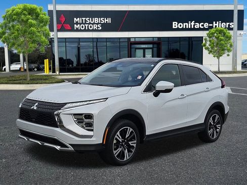 Used 2024 Mitsubishi Eclipse Cross SE AWD/4WD image 2