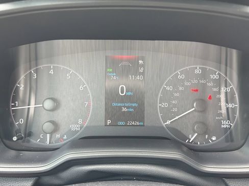 Used 2024 Toyota Corolla SE FWD image 25