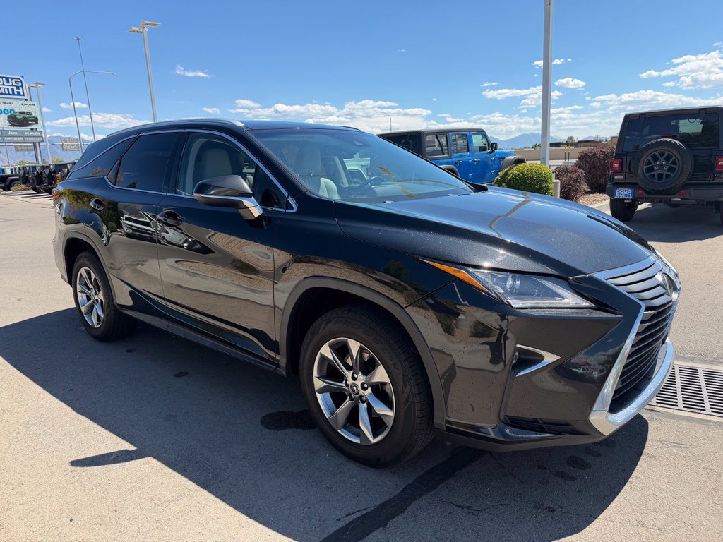 Used 2019 Lexus RX 350L AWD w/ Accessory Package image 4