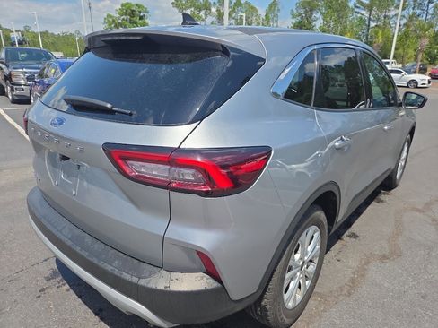 Used 2024 Ford Escape Active image 6