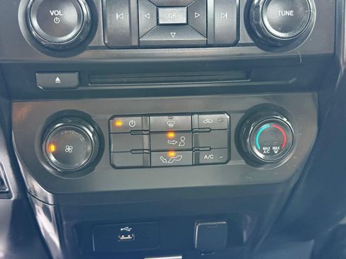 Used 2017 Ford F150 XL w/ Equipment Group 101A Mid RWD image 35