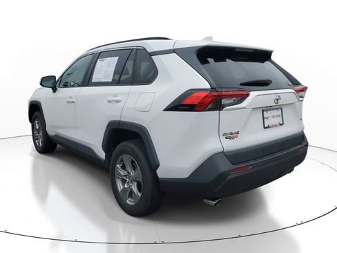Used 2023 Toyota RAV4 XLE image 4