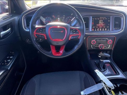 Used 2016 Dodge Charger SXT w/ Blacktop Package image 5