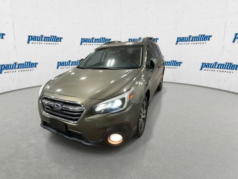 Used 2019 Subaru Outback 3.6R Limited image 4
