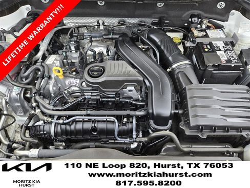 Used 2024 Volkswagen Taos SE image 30