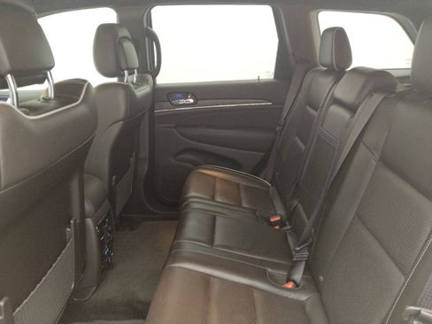 Used 2019 Jeep Grand Cherokee Overland image 18