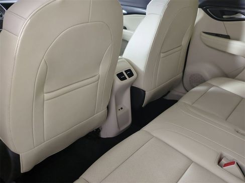 Certified 2023 Buick Envision Essence image 21