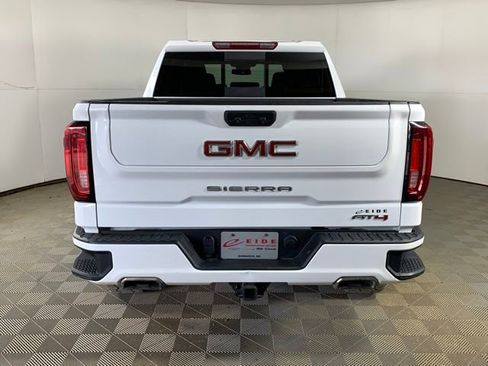 Used 2022 GMC Sierra 1500 AT4 w/ AT4 Preferred Package AWD/4WD image 15
