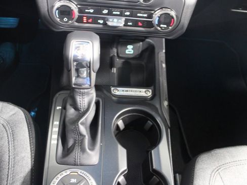 New 2025 Ford Bronco Big Bend image 38