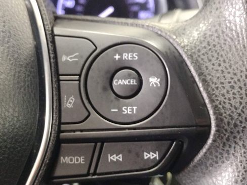 Used 2019 Toyota Camry LE w/ Carpet Mat Package FWD image 25