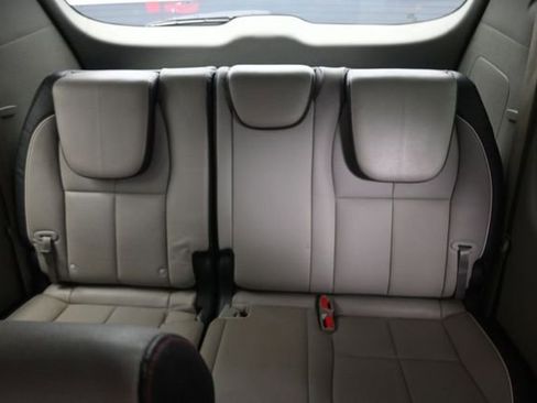 Used 2020 Kia Sedona EX FWD image 16