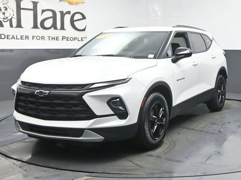 Used 2024 Chevrolet Blazer LT w/ Convenience Package FWD image 7
