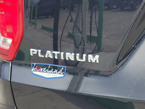 Used 2019 Ford Explorer Platinum image 13
