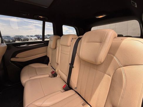 Used 2017 Mercedes-Benz GLS 450 4MATIC image 16