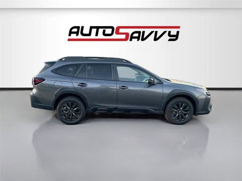 Used 2024 Subaru Outback Onyx Edition XT image 8