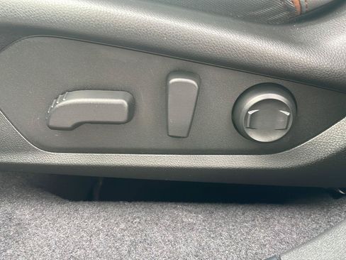Used 2025 Subaru Forester Sport AWD/4WD image 11