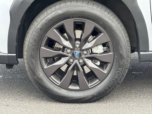 Used 2025 Subaru Outback Onyx Edition image 31