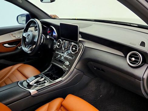 Used 2019 Mercedes-Benz GLC 43 AMG 4MATIC image 23