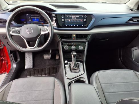 Used 2023 Volkswagen Taos SE image 13