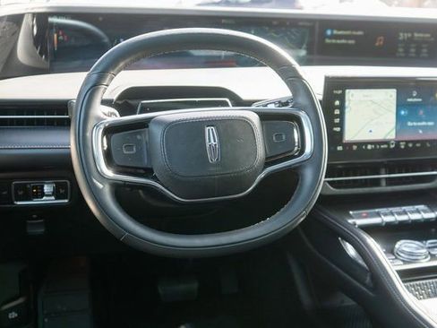 Used 2024 Lincoln Nautilus Reserve w/ Equipment Group 203A AWD/4WD image 16