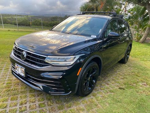 Used 2023 Volkswagen Tiguan SE R-Line FWD image 3