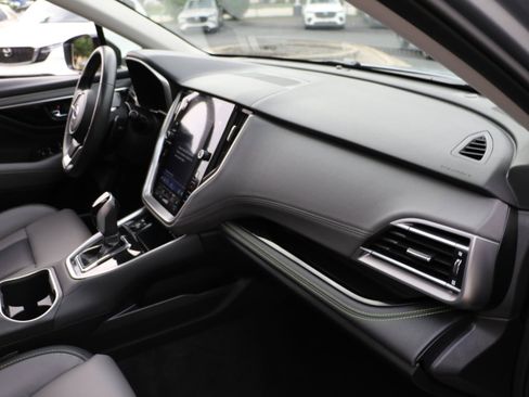 Used 2023 Subaru Outback Onyx Edition AWD/4WD image 8