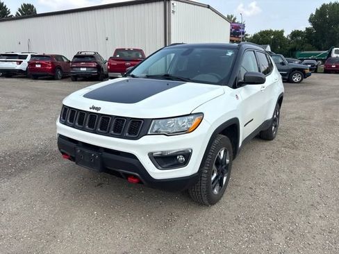 Used 2018 Jeep Compass Trailhawk AWD/4WD image 5