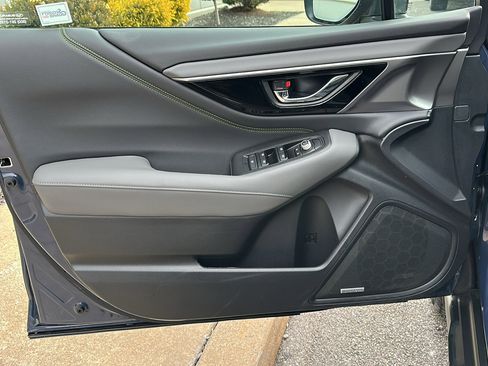 Used 2024 Subaru Outback Onyx Edition image 15