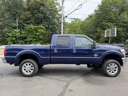 Used 2011 Ford F250 XLT w/ Chrome Pkg AWD/4WD image 8