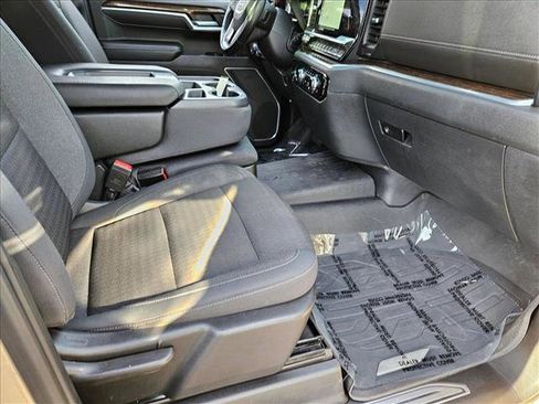 Used 2022 GMC Sierra 1500 Elevation w/ LPO, Elevation Black Package image 19