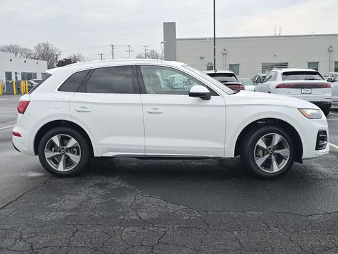 Certified 2023 Audi Q5 2.0T Premium Plus image 8