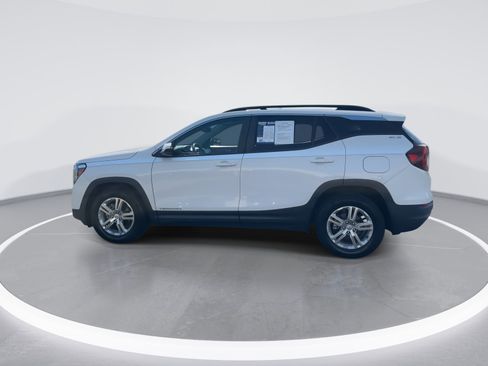 Used 2022 GMC Terrain SLE w/ Driver Convenience Package FWD image 6
