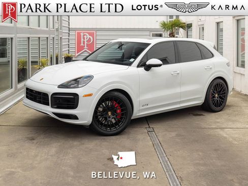 Used 2022 Porsche Cayenne GTS image 1