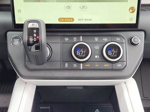 New 2026 Land Rover Defender 110 S image 14