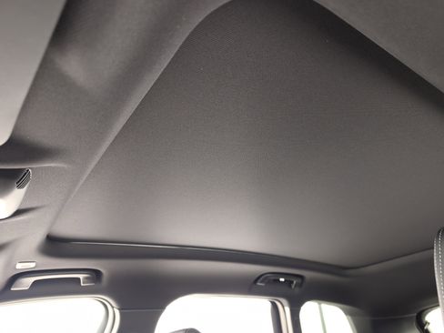 New 2025 BMW X1 xDrive28i w/ Convenience Package image 20