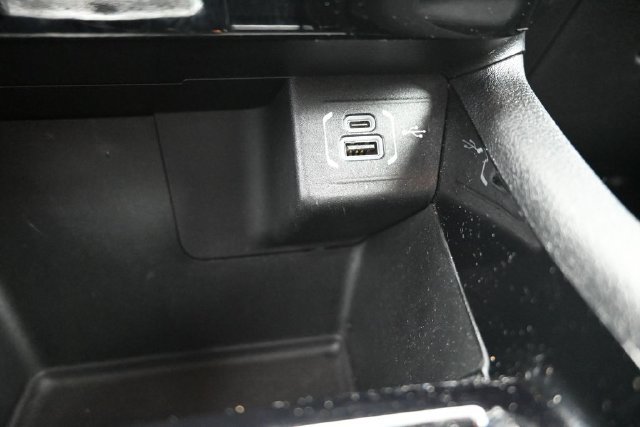 Used 2025 Jeep Compass Limited AWD/4WD image 23