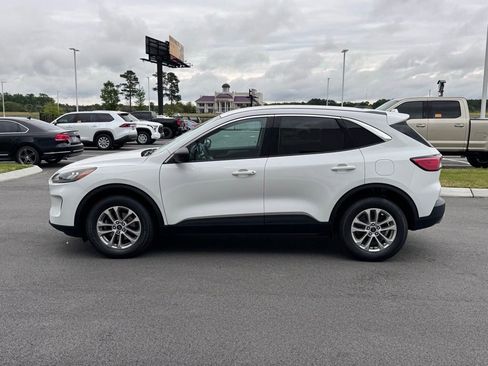 Used 2022 Ford Escape SE AWD/4WD image 3
