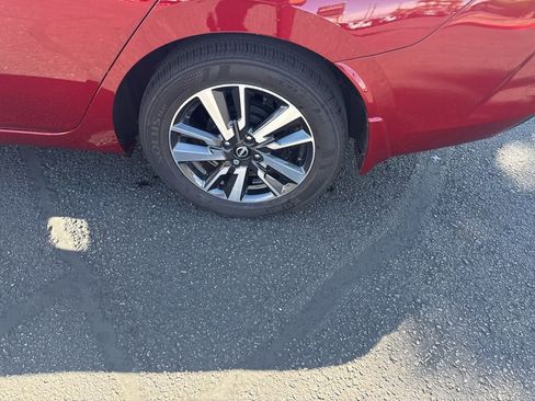 Used 2025 Nissan Versa SV w/ Trunk Package image 14