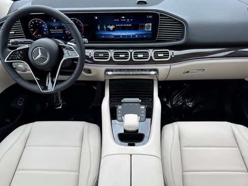 New 2026 Mercedes-Benz GLE 450 4MATIC image 13