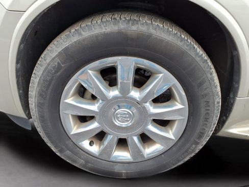 Used 2014 Buick Enclave Leather image 9