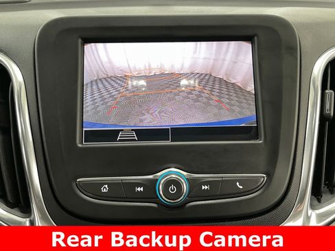 Certified 2024 Chevrolet Equinox LS w/ LS Convenience Package FWD image 3