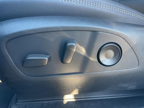 Used 2025 Chevrolet Blazer EV LT w/ Super Cruise Package image 11