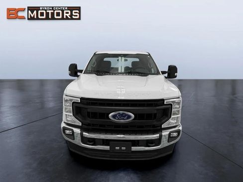 Used 2020 Ford F350 XL w/ Power Equipment Group image 8