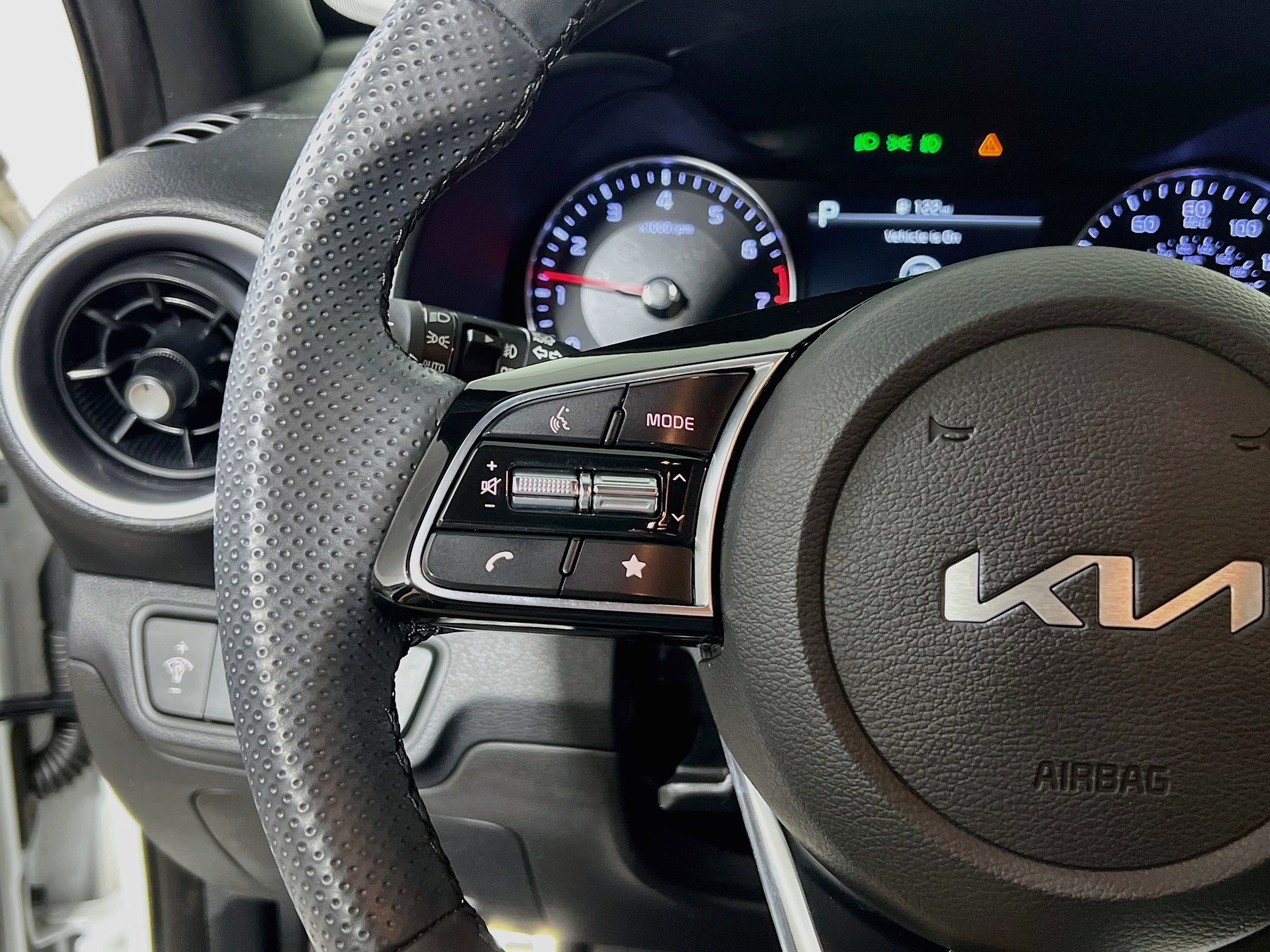 Used 2023 Kia Forte GT-Line FWD image 19