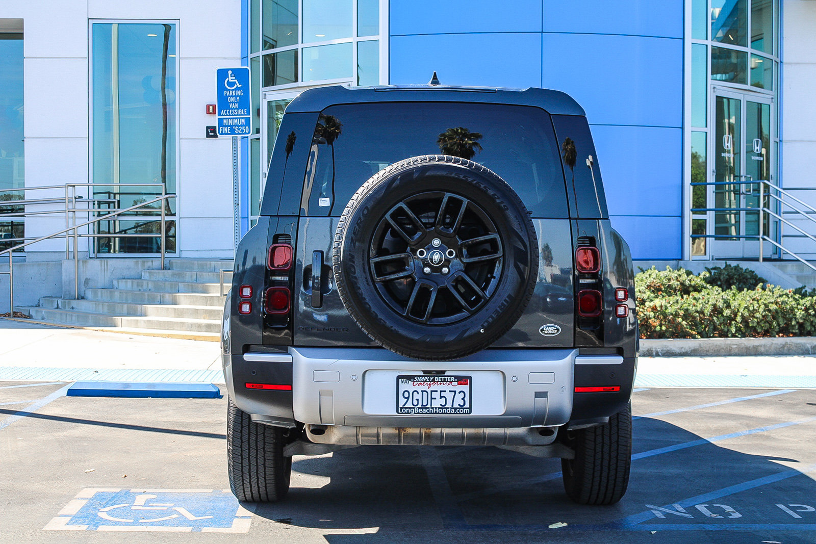 Used 2023 Land Rover Defender 130 S AWD/4WD image 8