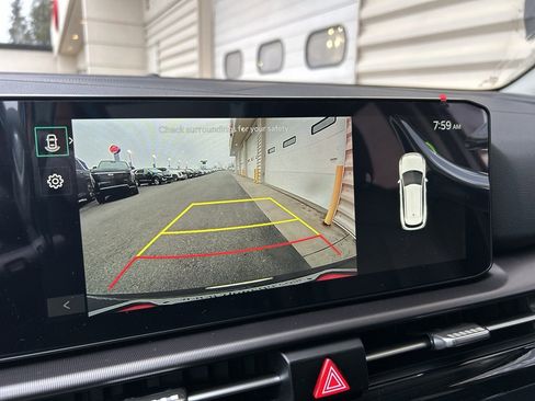 New 2026 Kia Sportage EX image 21