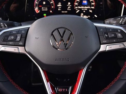 New 2026 Volkswagen GTI SE image 18