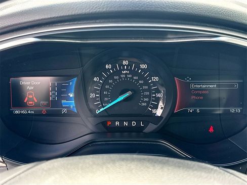 Used 2020 Ford Fusion SE image 13