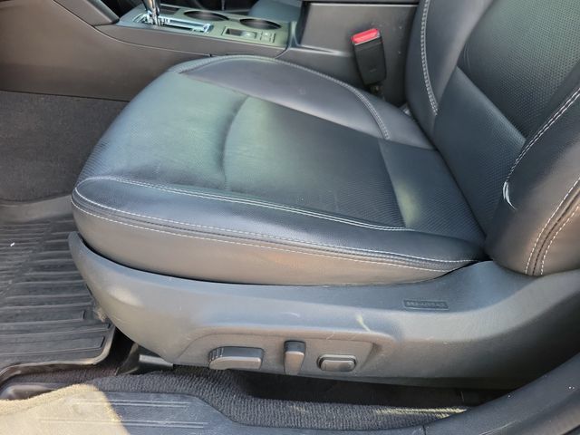 Used 2019 Subaru Outback 2.5i Limited AWD/4WD image 14