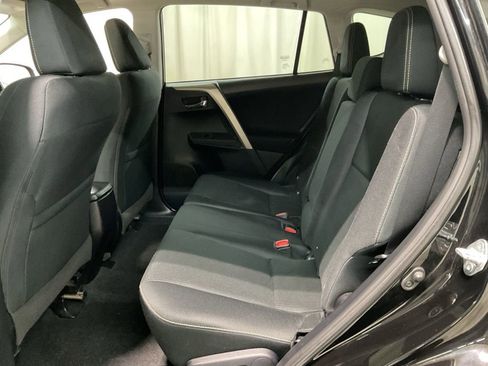 Used 2015 Toyota RAV4 XLE image 20